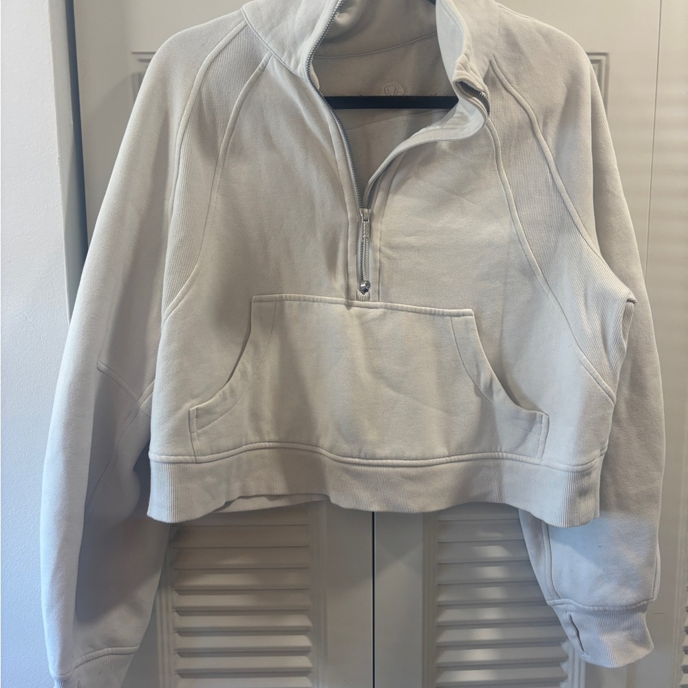 Lululemon Women's Cream Scuba Sweatshirt